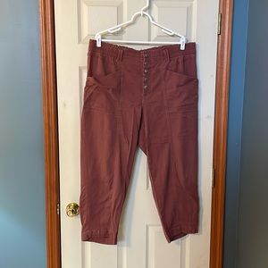 Knox Rose crop button fly pants - Size XXL